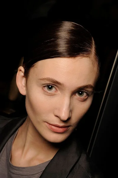 Look 2